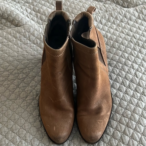 Franco Sarto Odette distressed leather boots slip on booties Sz 10 - Picture 6 of 9